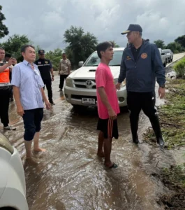 ฝนถล่มหนัก อ.บ่อพลอยอ่วม