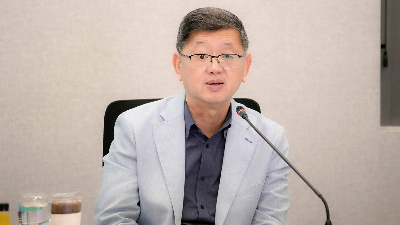 ปลัดดีอี หารือร่วมกรมอุตุฯ