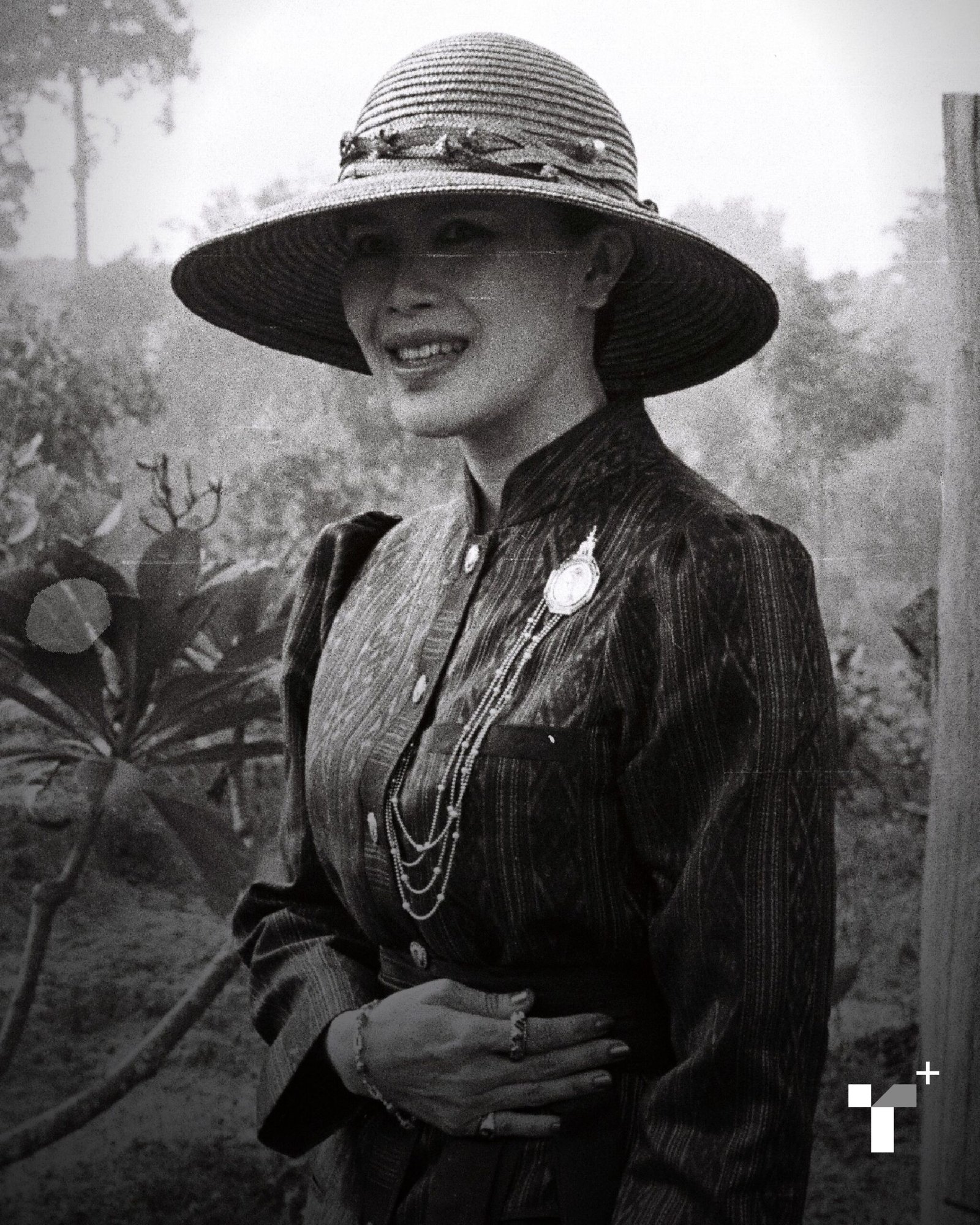 สมเด็จพระนางเจ้าสิริกิติ์