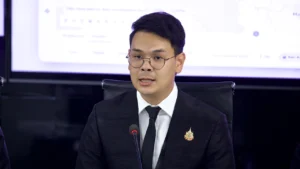 ดีอี ติดตามความคืบหน้า