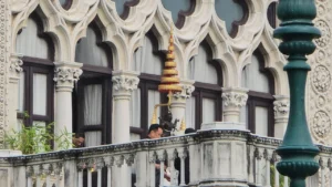 อนุทิน เข้าทำงานทำเนียบฯ