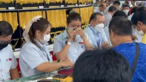 เยาวราชแตก คนแห่ซื้อ ขาย